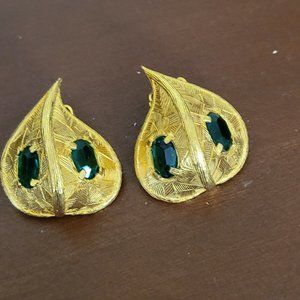 Clip-On Earrings with green crystal